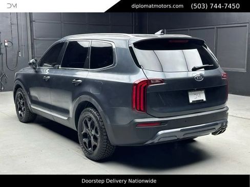 Used 2020 Kia Telluride EX AWD/4WD image 4
