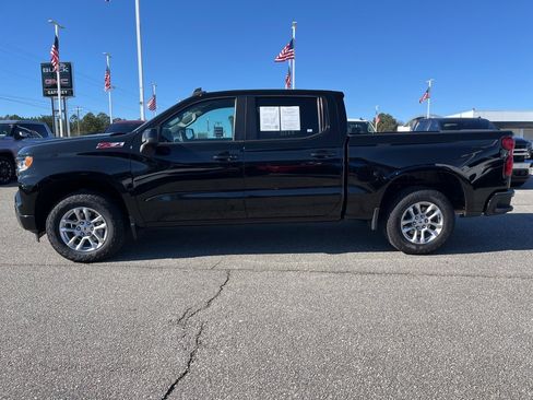 Used 2023 Chevrolet Silverado 1500 RST w/ Z71 Off-Road Package image 8
