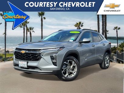 Used 2025 Chevrolet Trax LT w/ Driver Confidence Package