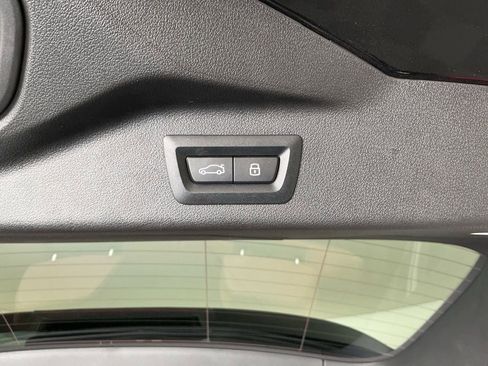 Certified 2025 BMW X7 xDrive40i AWD/4WD image 34