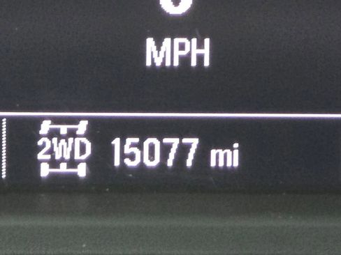 Used 2024 Chevrolet Silverado 1500 Custom Trail Boss w/ LPO, Dark Essentials Package image 16