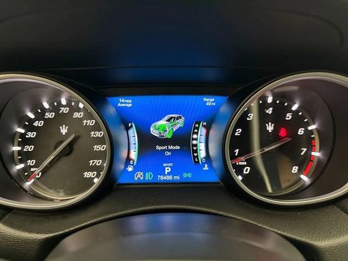 Used 2020 Maserati Levante S AWD/4WD image 12