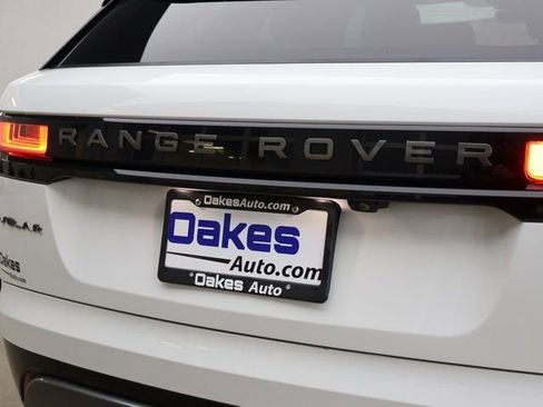 Used 2022 Land Rover Range Rover Velar R-Dynamic S image 17