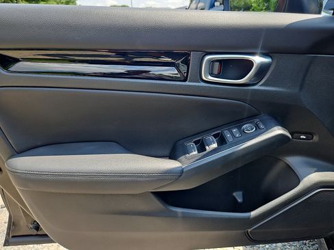 Certified 2024 Honda Civic Touring image 14