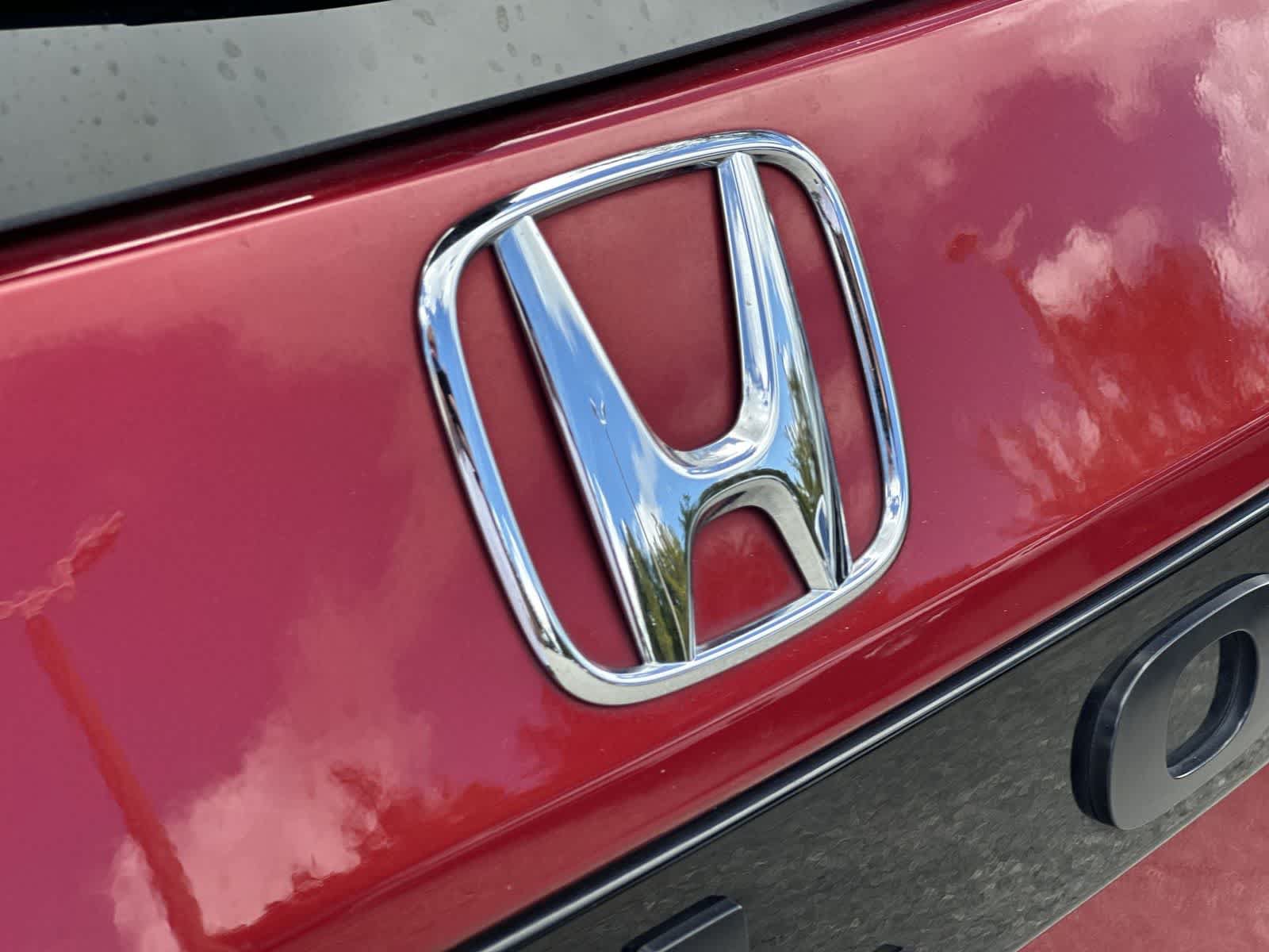 Used 2023 Honda Pilot TrailSport image 10