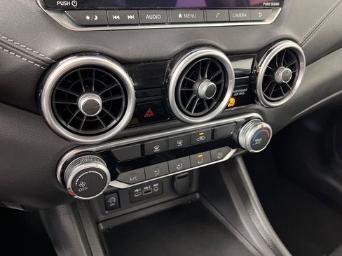 Used 2024 Nissan Sentra SV image 30