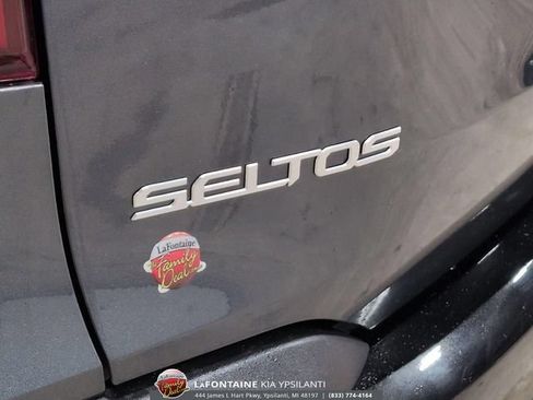 Used 2024 Kia Seltos S AWD/4WD image 32