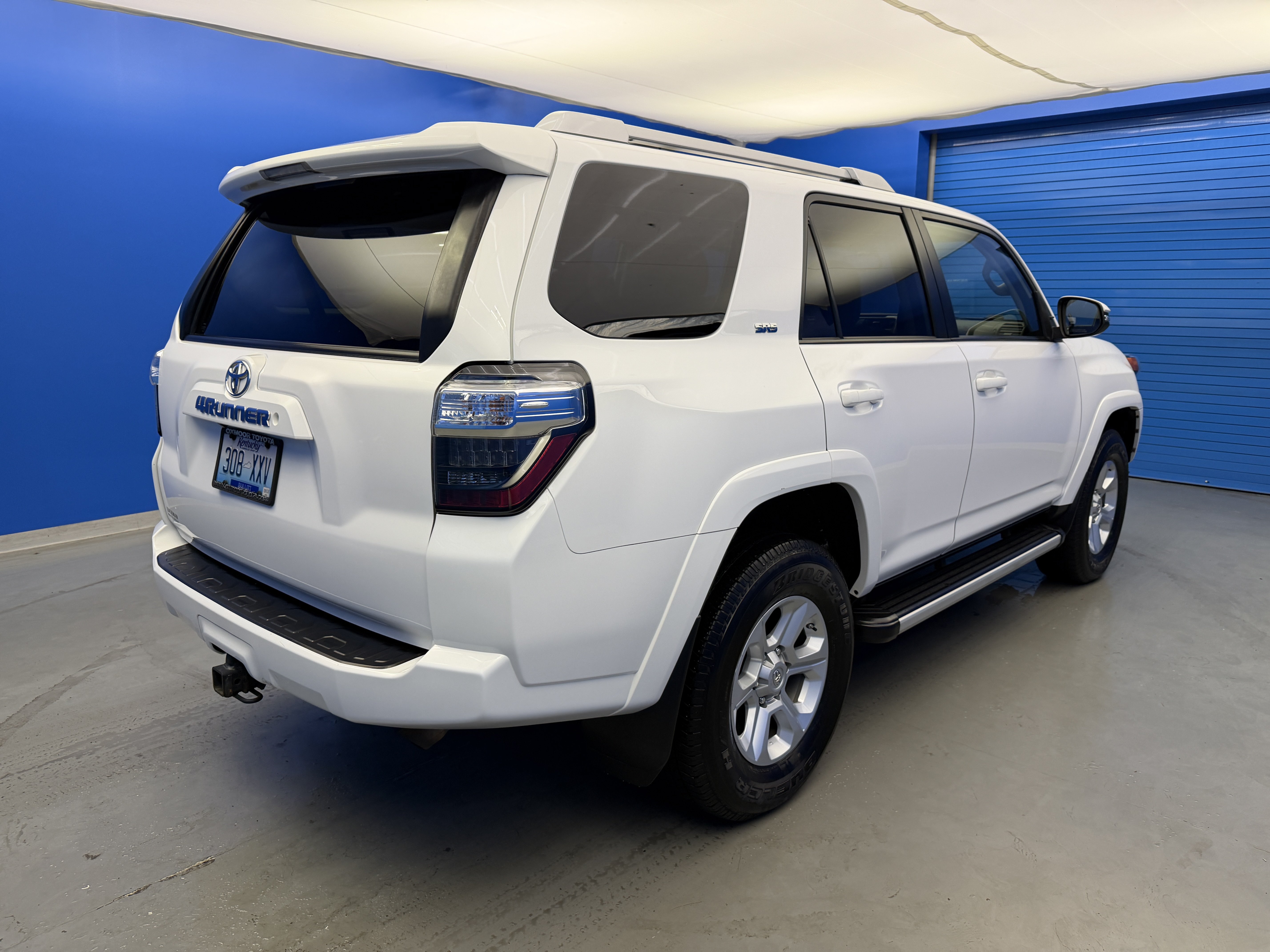 Used 2018 Toyota 4Runner SR5 Premium AWD/4WD image 7