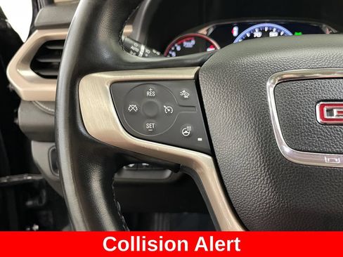Used 2023 GMC Acadia Denali FWD image 30
