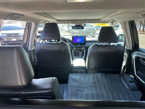 Used 2023 Toyota RAV4 Limited image 15