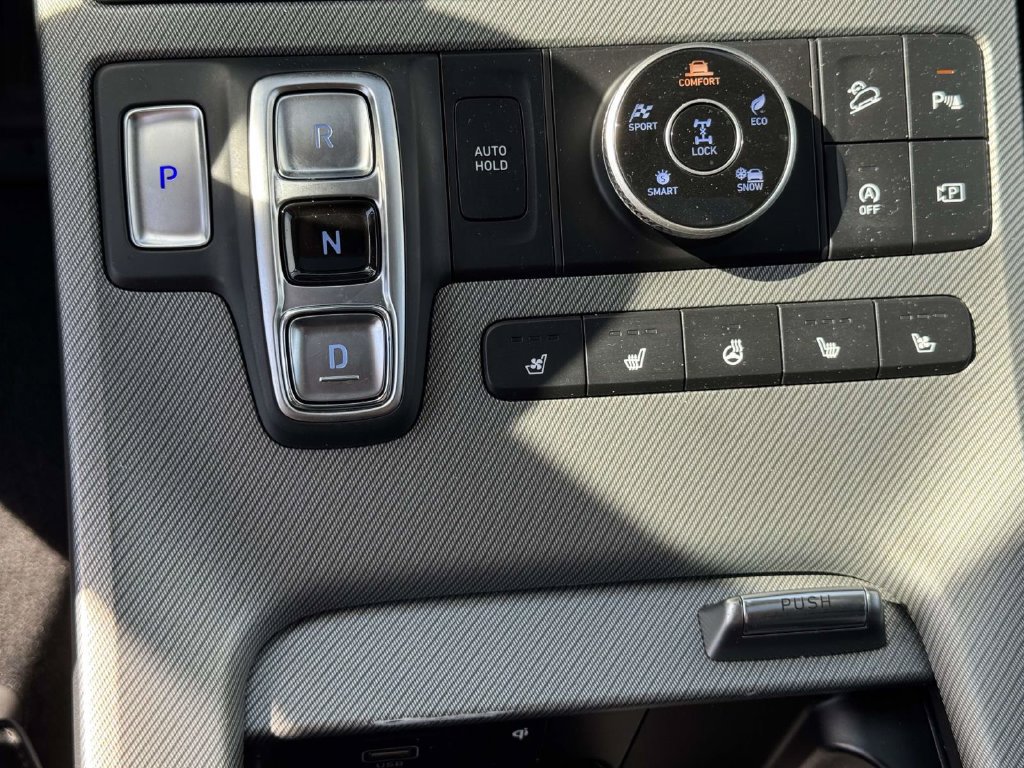 Used 2024 Hyundai Palisade SEL AWD/4WD image 32