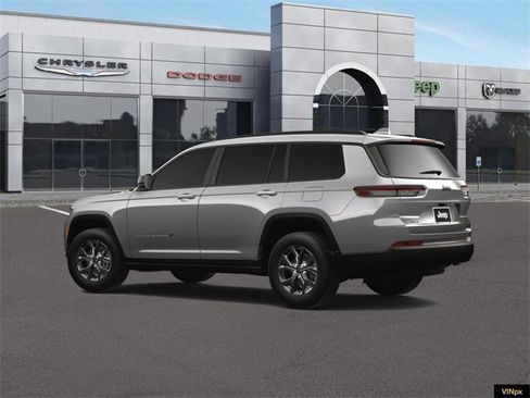 New 2023 Jeep Grand Cherokee L Laredo image 4