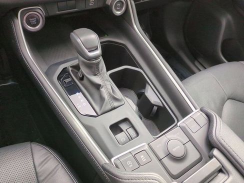 Used 2024 Toyota Grand Highlander Limited FWD image 15