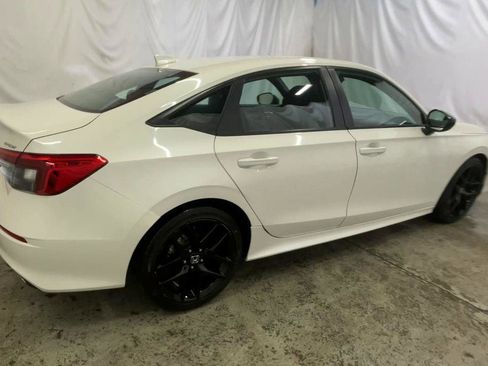 Certified 2024 Honda Civic Sport image 8