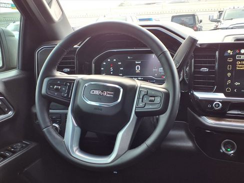 Used 2023 GMC Sierra 1500 Elevation image 16
