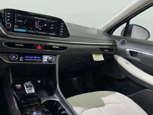 Used 2023 Hyundai Sonata SEL FWD image 32