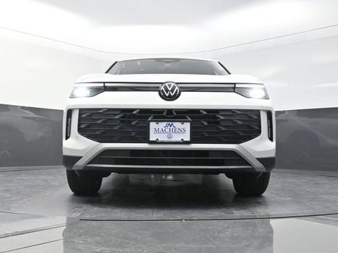 New 2026 Volkswagen Tiguan SE AWD/4WD image 22