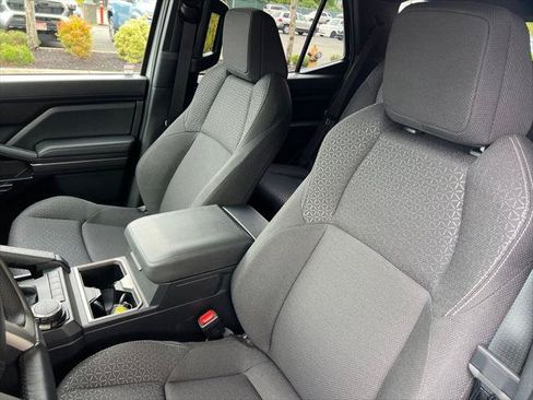 Certified 2025 Toyota 4Runner SR5 AWD/4WD image 14