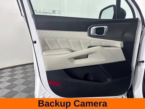 Used 2023 Kia Sorento SX FWD image 11