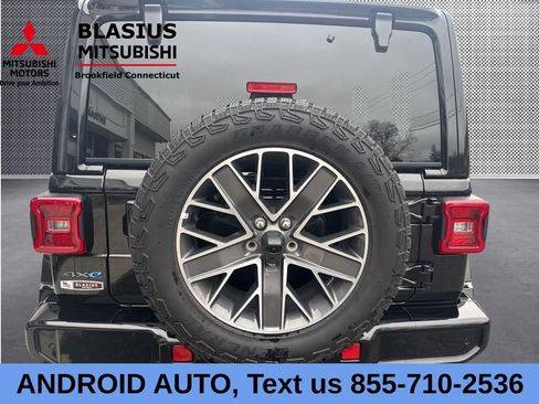 Used 2024 Jeep Wrangler High Altitude AWD/4WD image 15