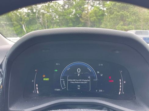 Used 2025 Toyota Camry LE FWD image 10