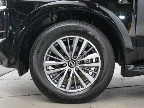 Used 2022 Nissan Armada SL AWD/4WD image 30