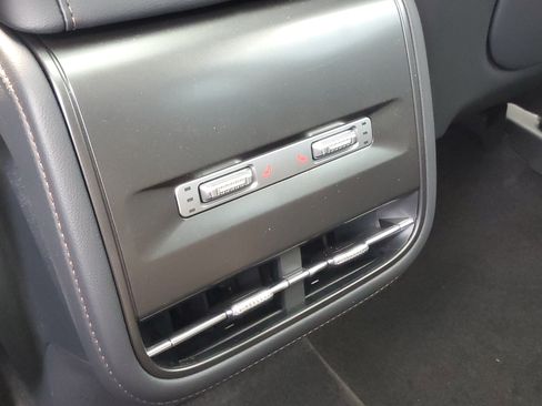 New 2026 Lincoln Nautilus Reserve AWD/4WD image 30