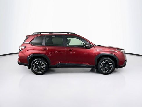 Used 2025 Subaru Forester Premium w/ Convenience Package #1 AWD/4WD image 12