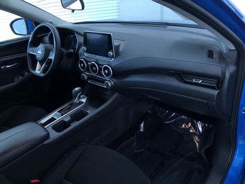 Used 2024 Nissan Sentra SV image 24