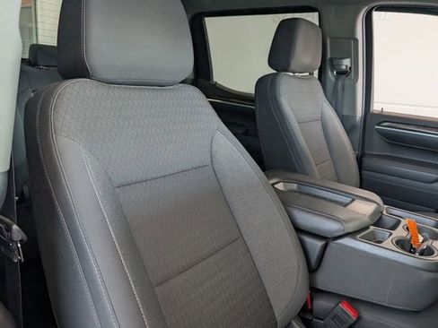 Used 2022 GMC Sierra 1500 Elevation image 19