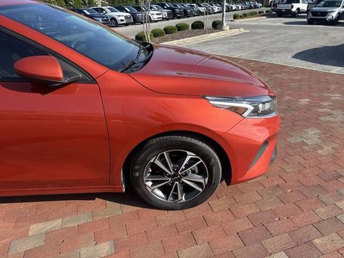 Used 2024 Kia Forte LXS FWD image 17