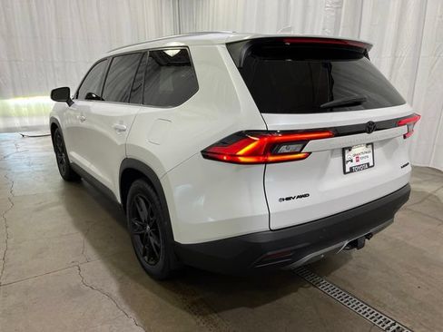 Certified 2024 Toyota Grand Highlander AWD Hybrid image 5