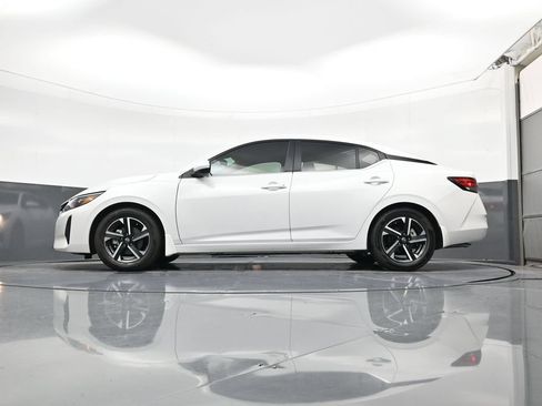Used 2025 Nissan Sentra SV w/ Trunk Package FWD image 22