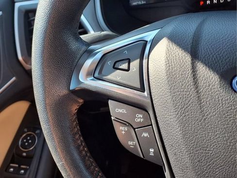 Used 2022 Ford Edge SEL AWD/4WD image 30