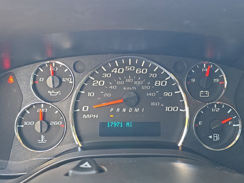 Used 2024 GMC Savana 2500 w/ Driver Convenience Package RWD image 25