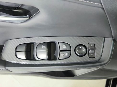 Used 2024 Nissan Sentra SV FWD image 10