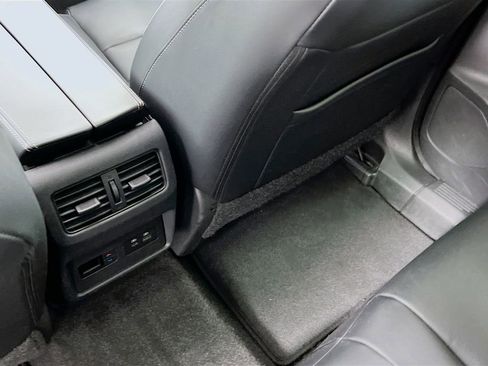 Used 2023 Nissan Rogue SL w/ SL Premium Package image 25