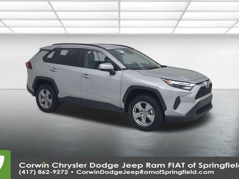 Used 2024 Toyota RAV4 XLE image 2