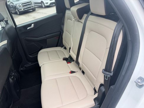 Used 2022 Ford Escape SEL w/ Technology Package AWD/4WD image 43