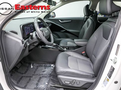 Used 2024 Kia Niro Wind w/ Wind Preserve Package image 14