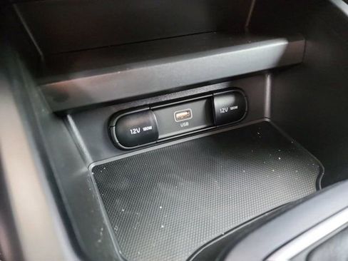 New 2025 Kia Soul LX w/ LX Technology Package image 18