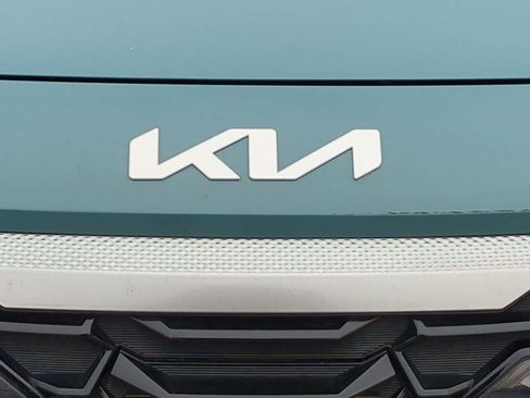 Used 2024 Kia Seltos EX AWD/4WD image 11