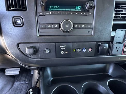 New 2026 GMC Savana 3500 w/ Power Convenience Package RWD image 17