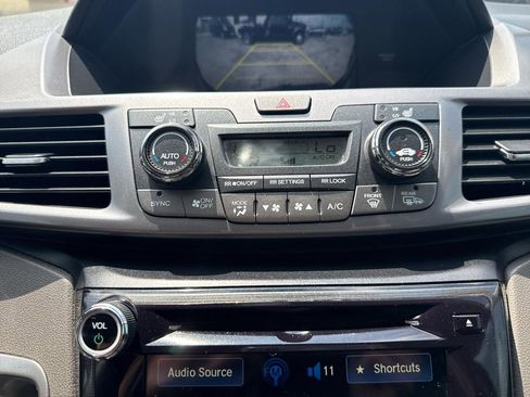 Used 2014 Honda Odyssey Touring image 26