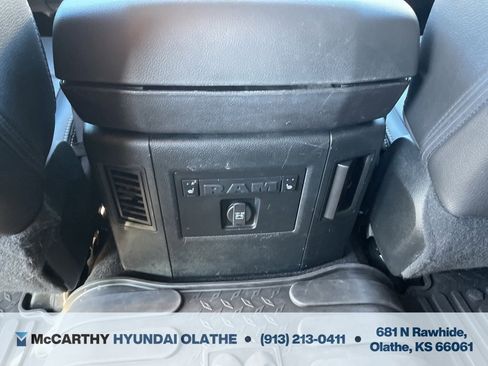 Used 2017 RAM 1500 Laramie w/ Convenience Group image 26