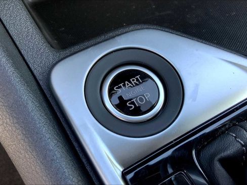 Used 2025 Nissan Sentra SV w/ All-Weather Package FWD image 20