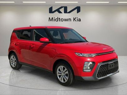 Used 2022 Kia Soul LX