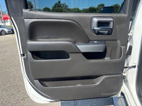 Used 2018 Chevrolet Silverado 1500 LT w/ All Star Edition AWD/4WD image 17