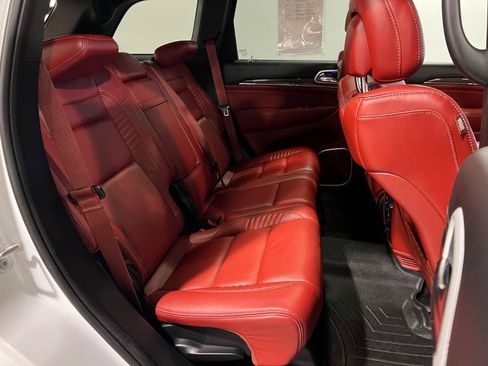 Used 2018 Jeep Grand Cherokee Trackhawk AWD/4WD image 36