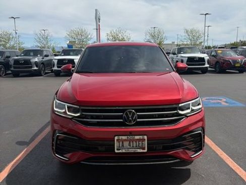 Used 2024 Volkswagen Tiguan SEL R-Line AWD/4WD image 13